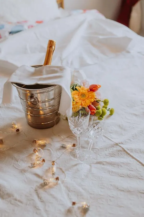 B&B Casa Santa Lucia Manerba del Garda Oda ve Kahvaltı