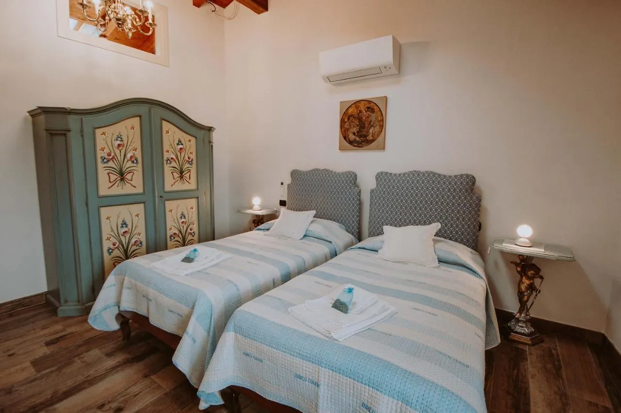 B&B Casa Santa Lucia Manerba del Garda 0*,