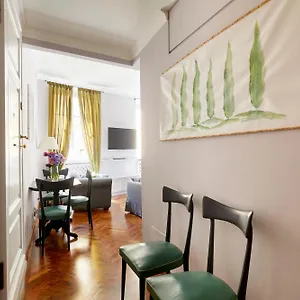 Palazzo Salviati By Varental Aparthotel Florenz